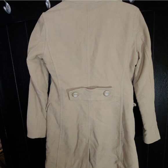 EUC GAP Peacoat with Heart Lining - Picture 8 of 10